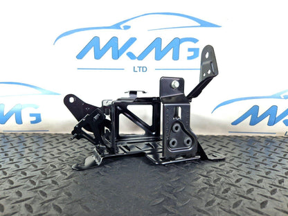 11-19 MERCEDES BENZ ML W166 GENUINE BATTERY MOUNT SUPPORT BRACKET A1665401240