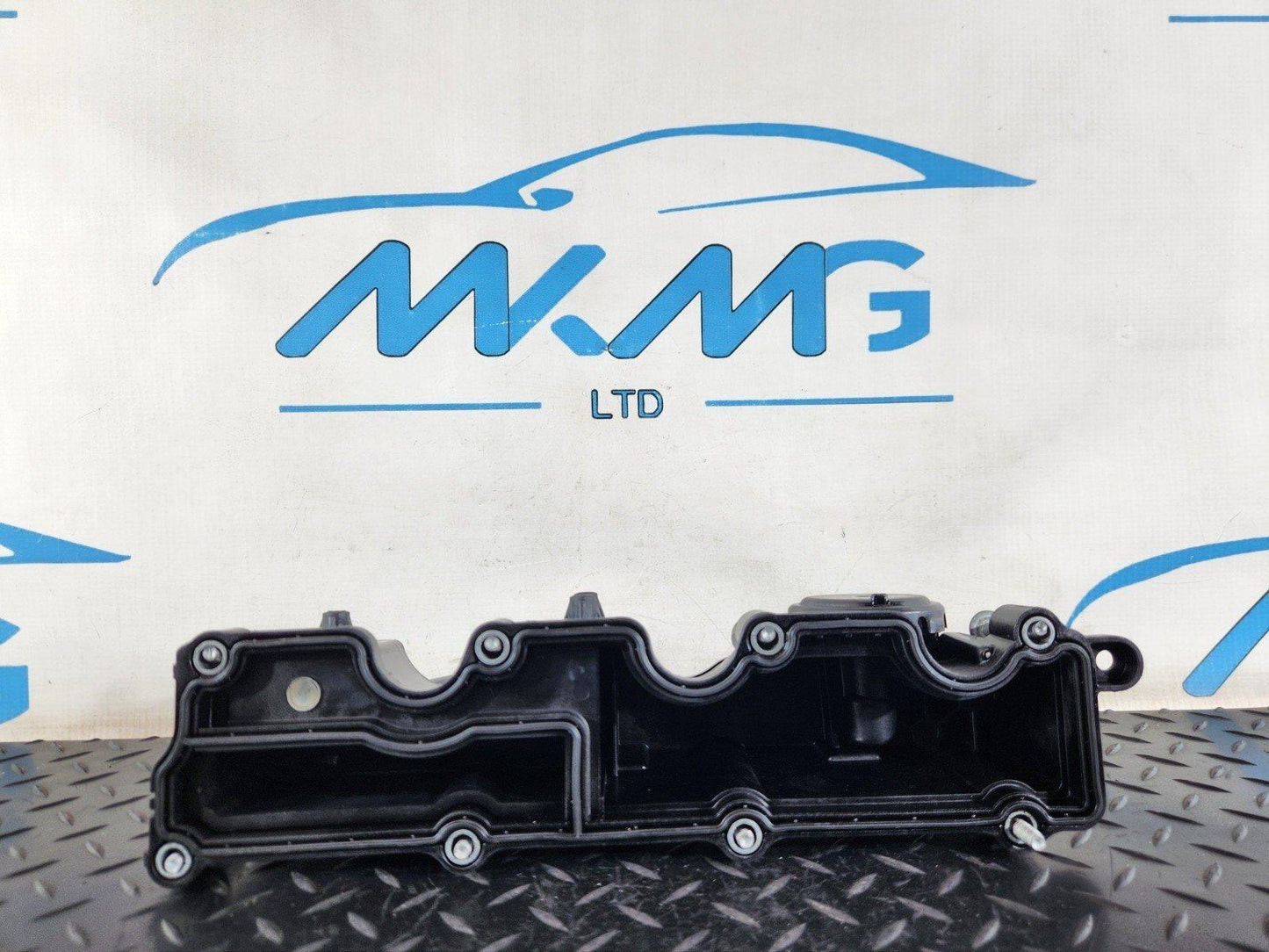 19-ON RANGE ROVER EVOQUE L551 2.0 DIESEL ROCKER COVER M4D36J014BF
