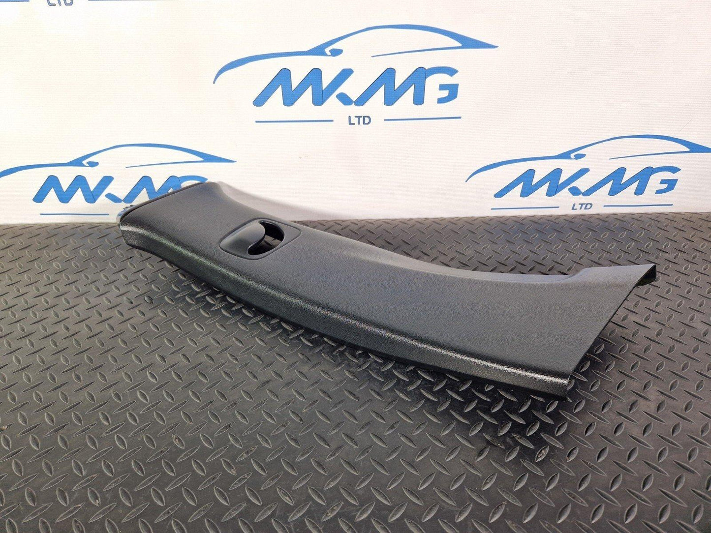 GENUINE MERCEDES A CLASS W177 PASSENGER SIDE TOP B PILLAR TRIM A1776900200