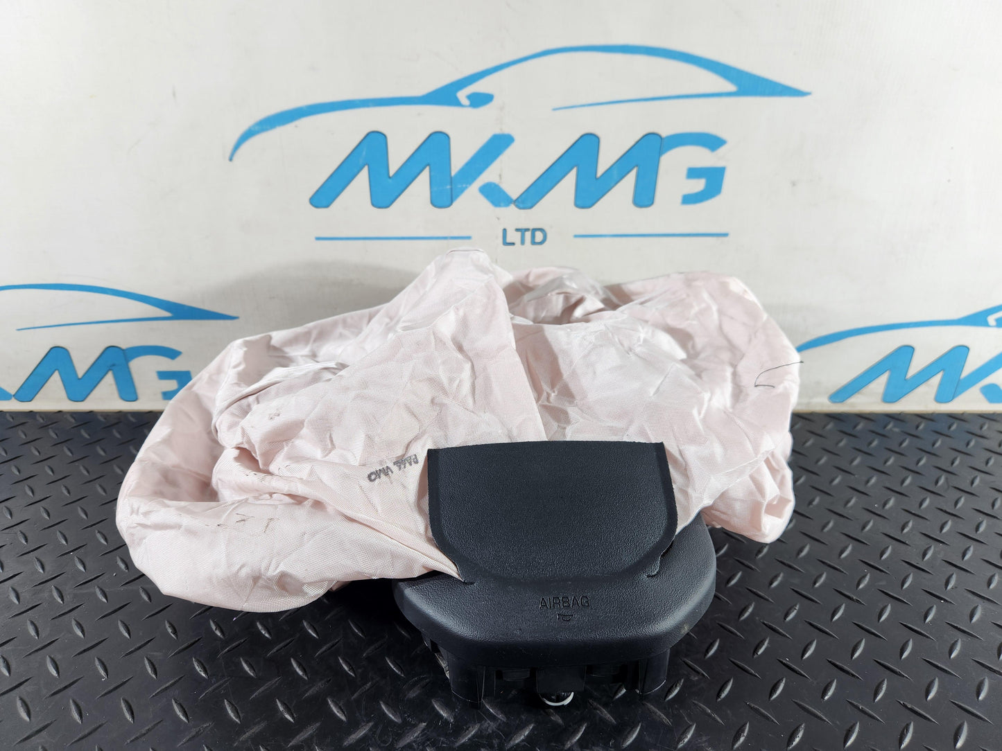 Range Rover Evoque L551 SUV Deployed Steering Wheel Safety Bag K8D2-043B13-EA