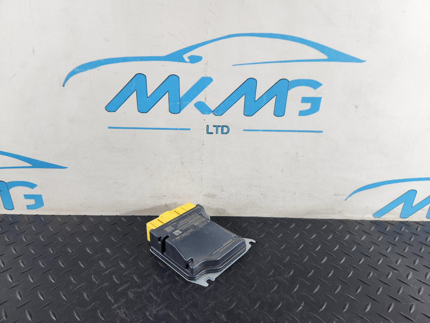 Mercedes-Benz Sprinter W907 Safety Bag Module Sensor Unit ECU A9079000304