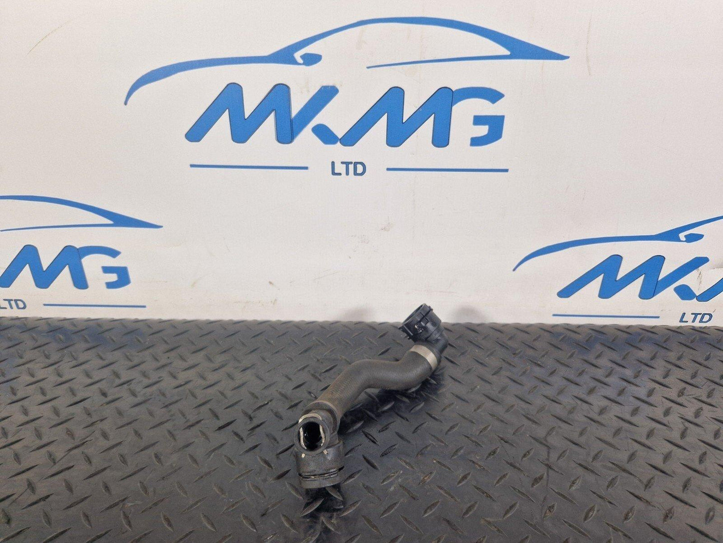 14-21 MERCEDES BENZ C W205 GENUINE COOLANT PIPE HOSE A2055010891
