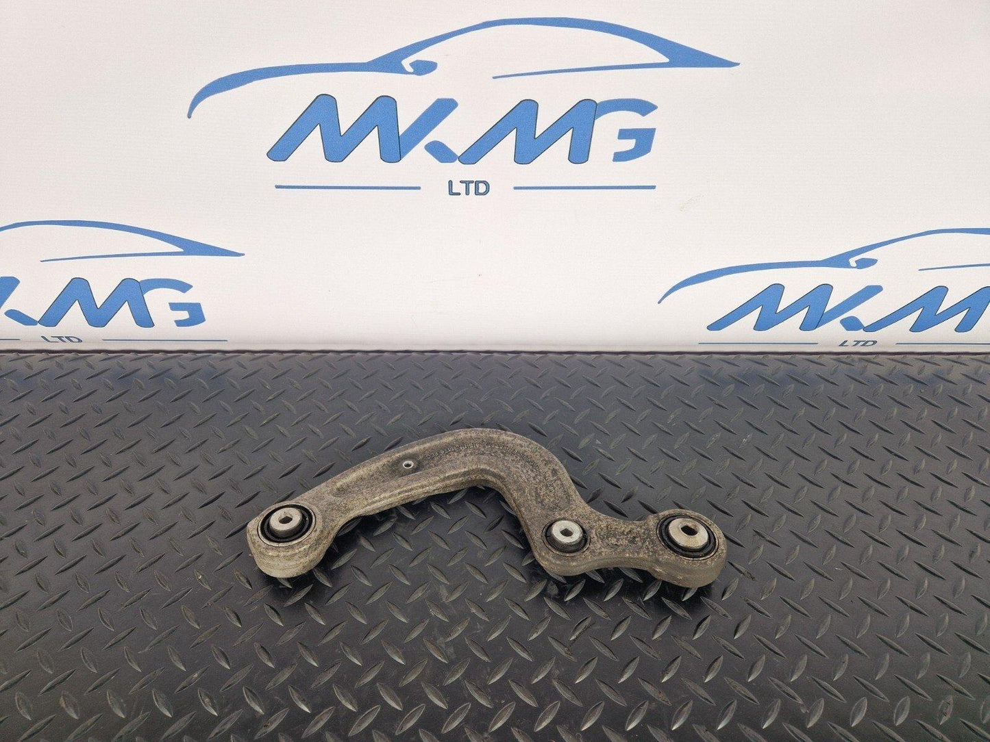 GENUINE AUDI A4 B9 A5 S5 F5 REAR LEFT OR RIGHT CONTROL ARM 8W0505361E