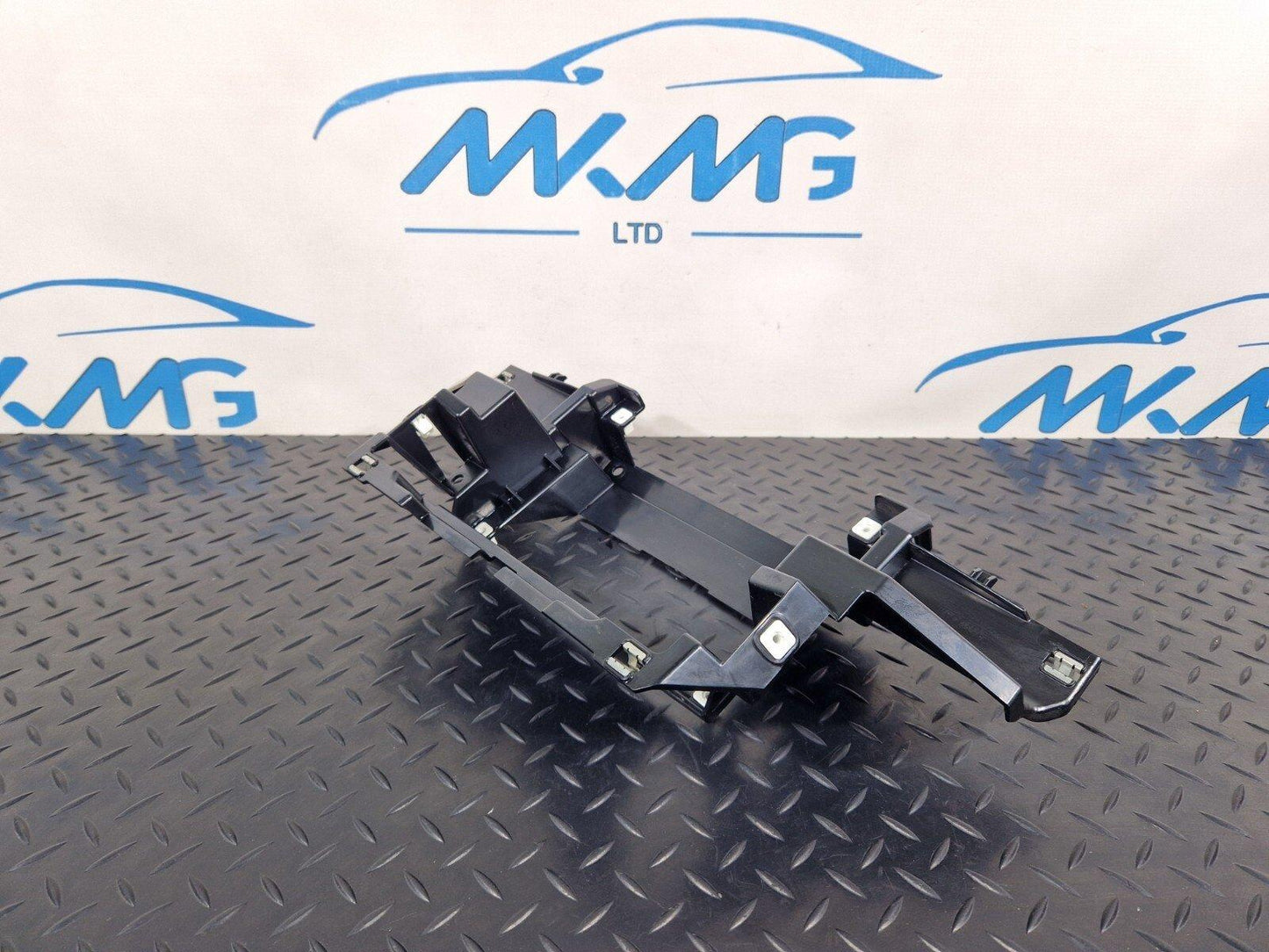 2018-ON MERCEDES BENZ SPRINTER W907 W910 RADIO FRAME MERCEDES A9108270600