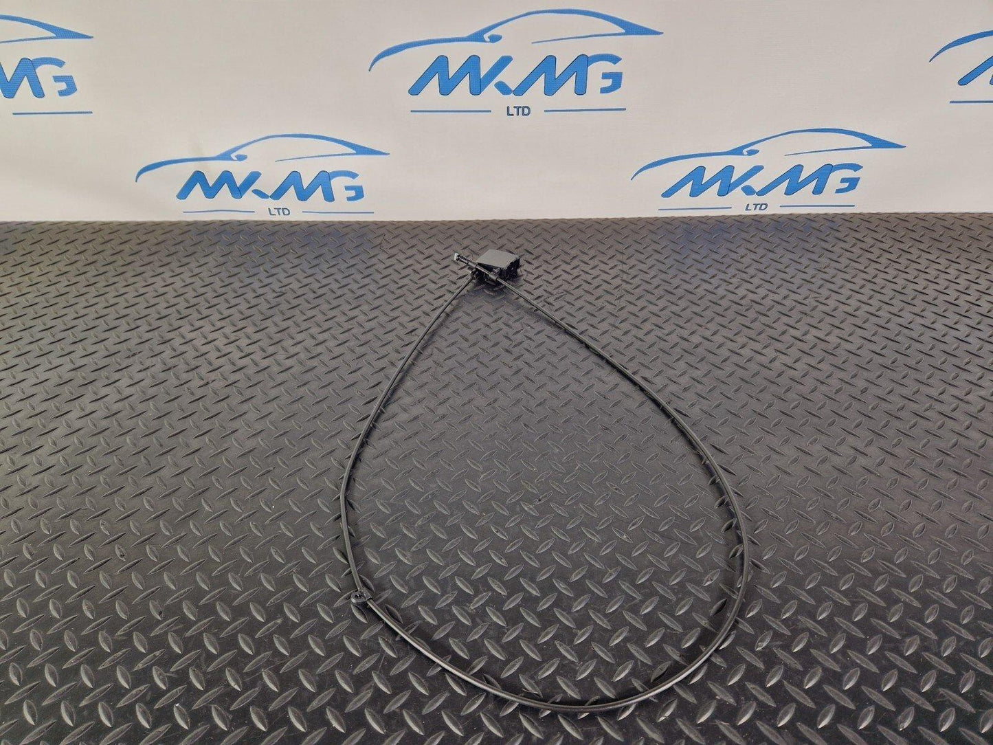 12-18 AUDI A6 C7 GENUINE BONNET HOOD LOCK CABLE 1241720100