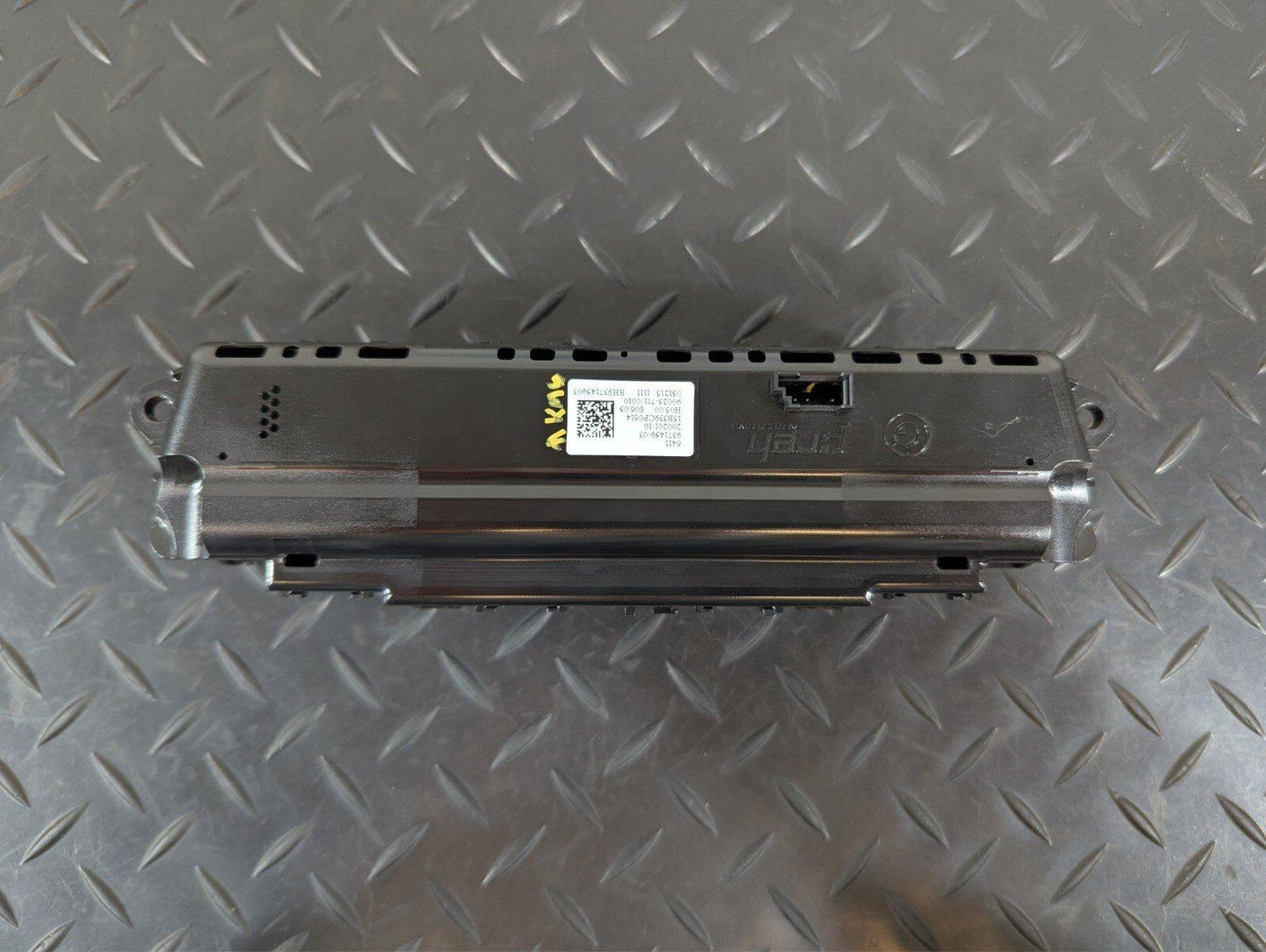 16-22 BMW X1 F48 GENUINE OEM A/C HEATER CLIMATE CONTROL SWITCH PANEL 9371459