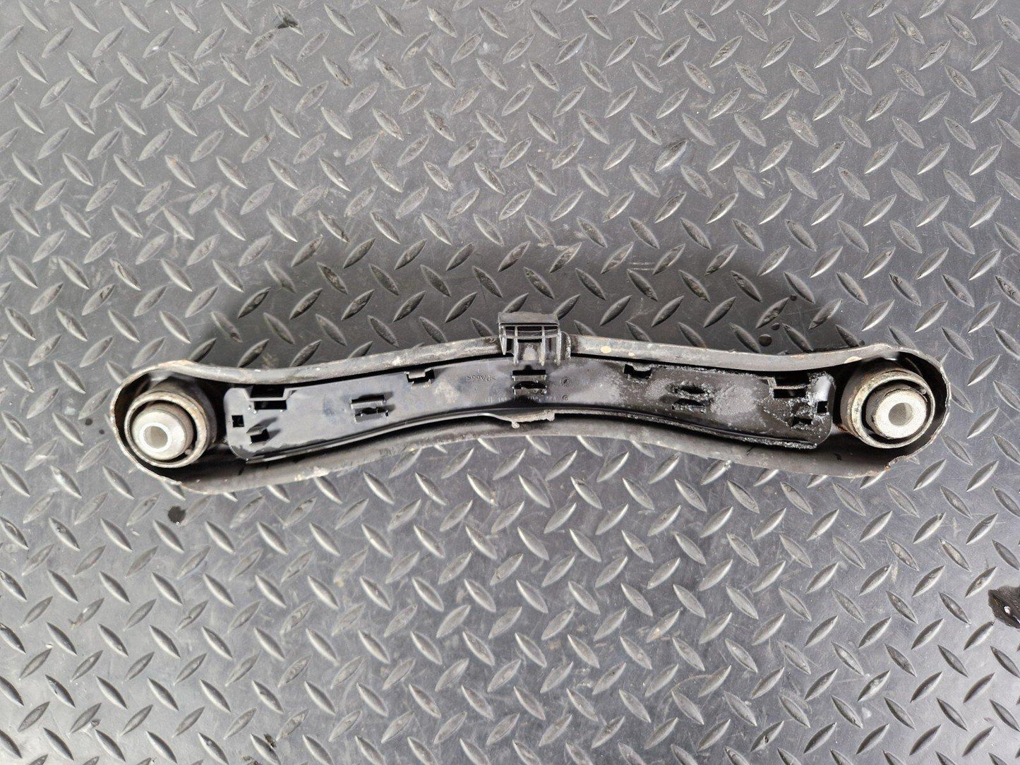 11-19 MERCEDES BENZ ML W166 OEM REAR RIGHT CONTROL ARM A1665460700HT