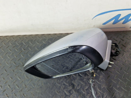 Honda CR-V (BE37) Station Wagon Front Left Passenger N/S Wing Mirror
