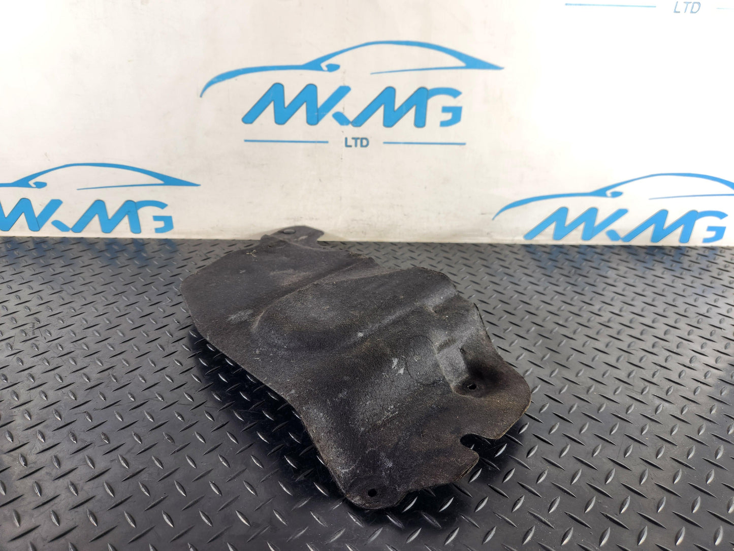 Range Rover Evoque L551 2.0 Diesel Engine Block Insulator Damaged M8D26J020AC