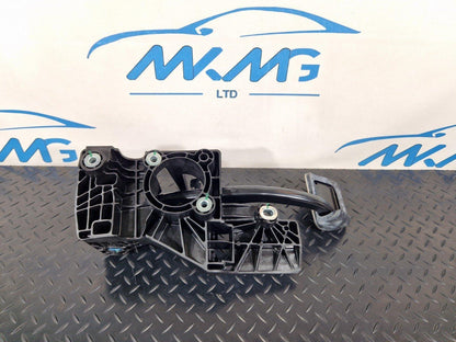 19-ON MERCEDES BENZ B CLASS W247 AUTOMATIC BRAKE PEDAL ASSEMBLY UNIT A2472902600