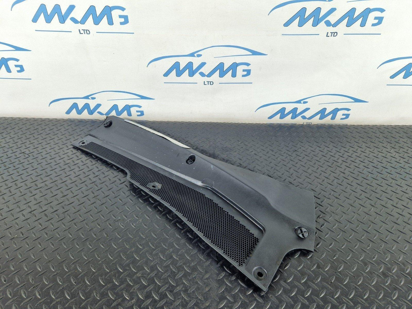 14-19 LAND ROVER L550 DISCOVERY OEM O/S/F WINDSCREEN SCUTTLE PANEL K8D2021B57AE