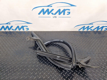 10-18 AUDI A7 4G S-LINE REAR RIGHT DOOR UPPER RUBBER WEATHER SEAL 4G8845696