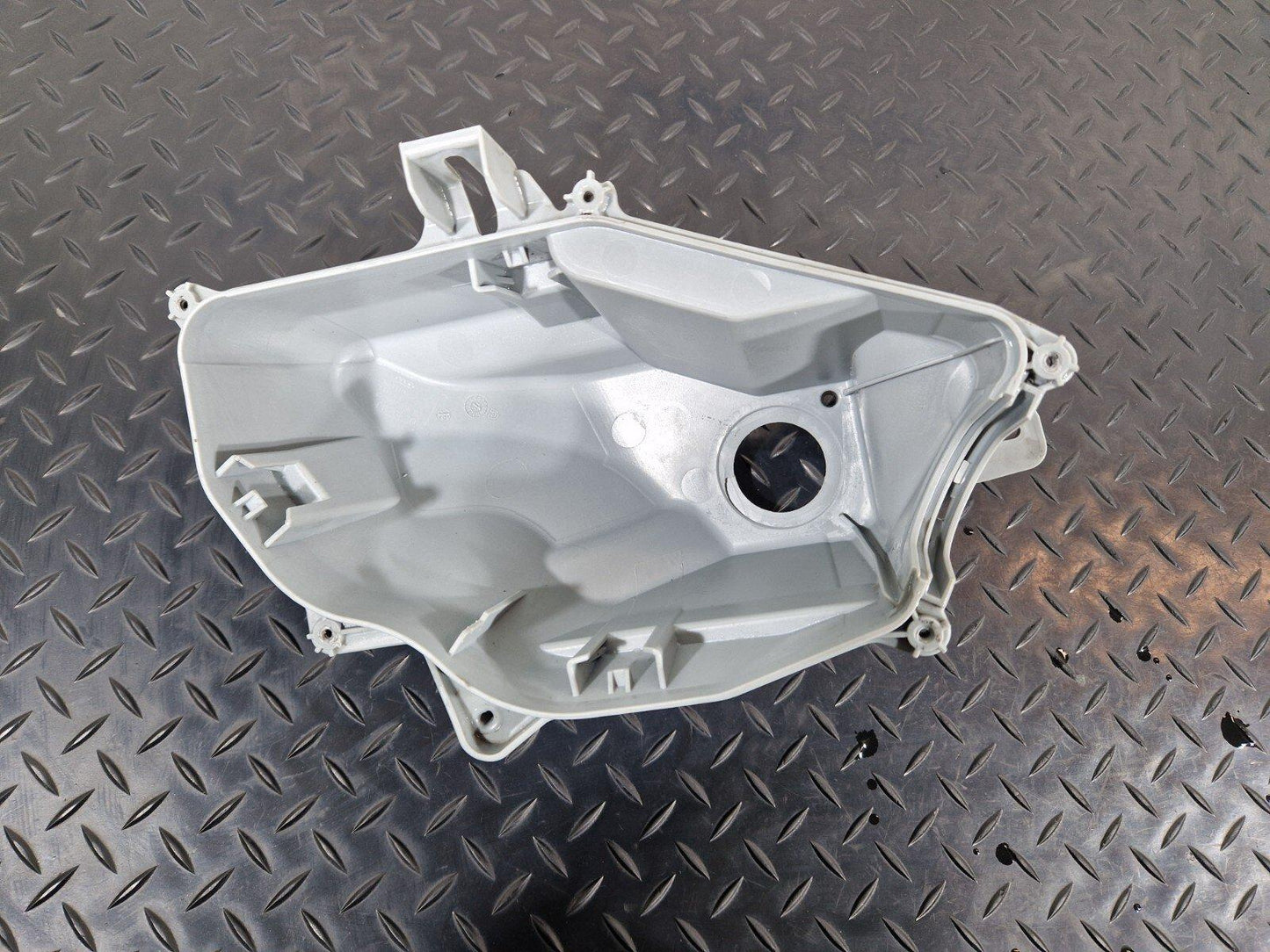12-18 AUDI A6 C7 GENUINE HOUSING COVER FOR CONTROL UNITS 4G2907355B