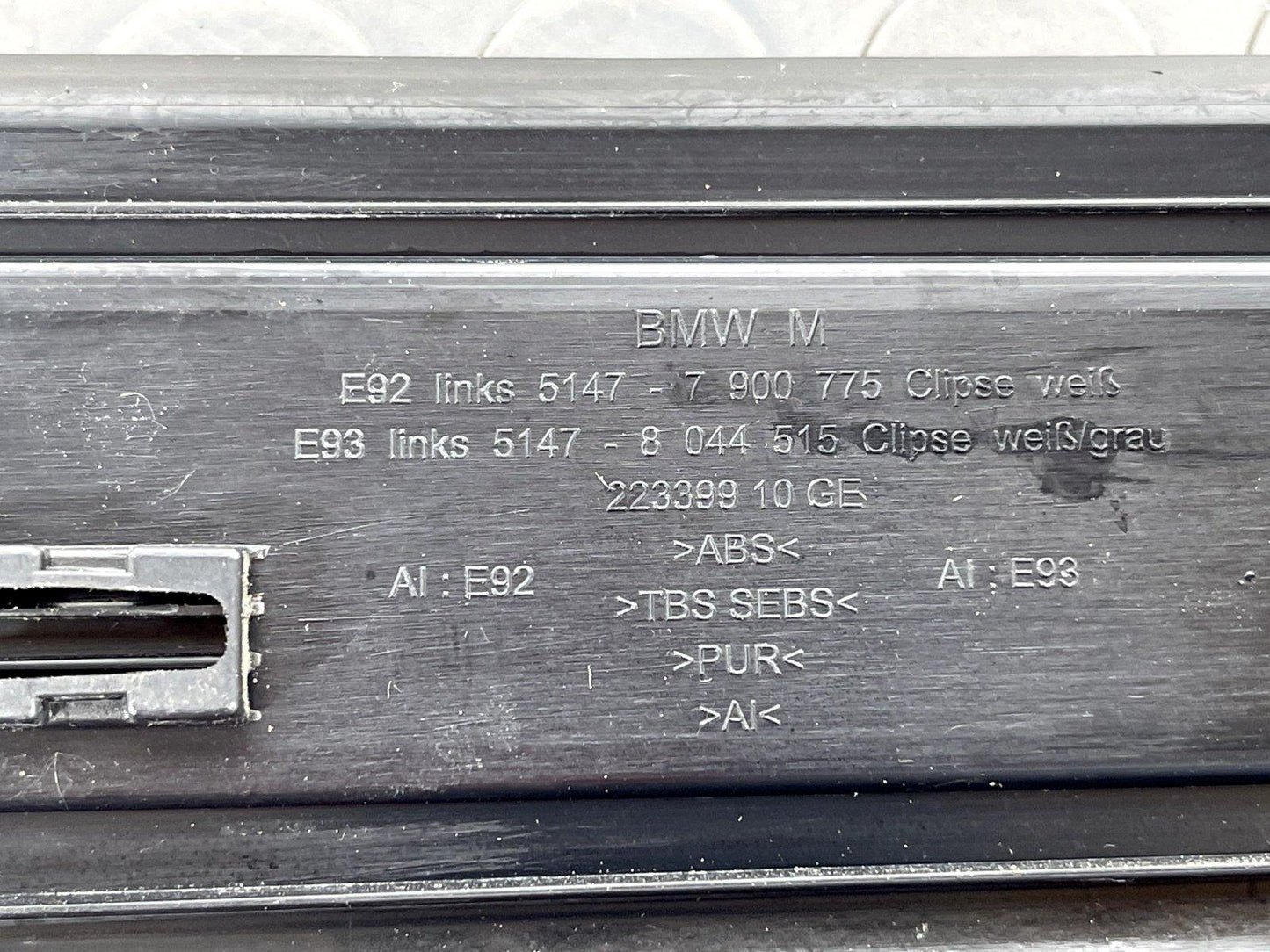 2010 BMW 3-SERIES E92/93 LCI M-SPORT LEFT SIDE DOOR KICK PLATE TRIM 7900807