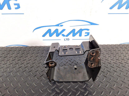 14-19 LAND ROVER L550 DISCOVERY SPORT FUEL FILTER BRACKET / HOLDER LR094192