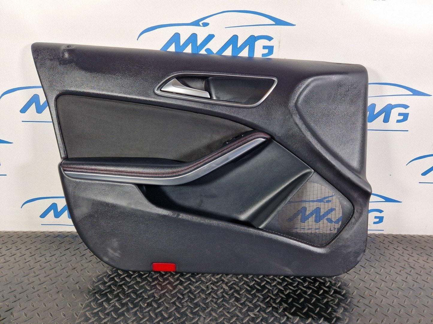 14-20 MERCEDES BENZ GLA X156 FRONT PASSENGER SIDE DOOR CARD PANEL A2467201348