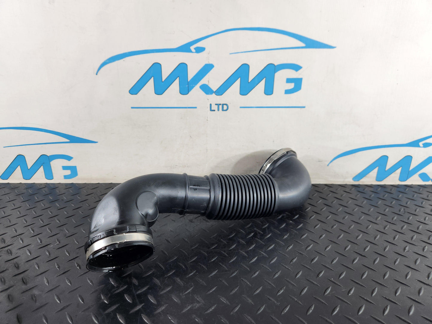 Land Rover Range Rover Evoque L551 SUV 2.0 Diesel Engine Pipe N8D2-9C623-AB