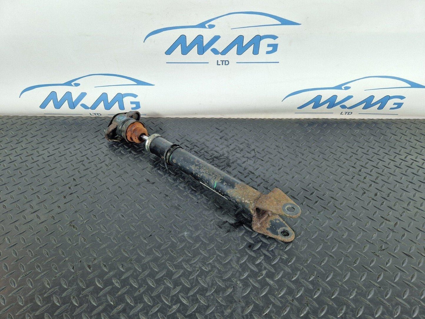 11-19 MERCEDES BENZ ML W166 REAR LEFT & RIGHT SHOCK ABSORBER A1663261500