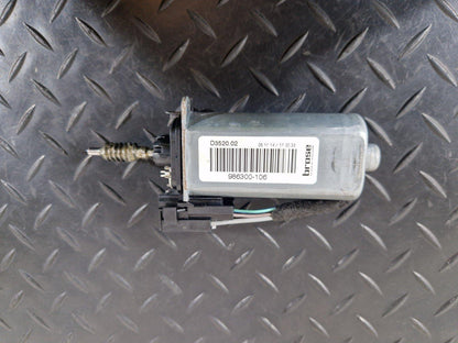 11-19 MERCEDES BENZ ML W166 FRONT SEAT ELECTRIC ADJUSTER DRIVE MOTOR 986300-106