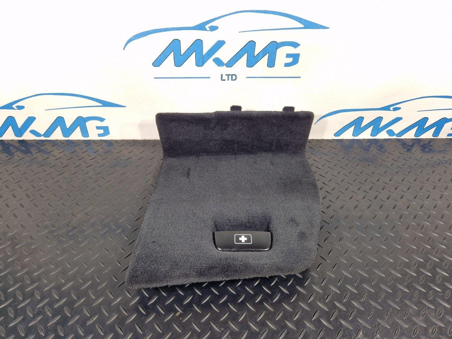 12-18 BMW 4 SERIES F36 BOOT TRUNK FIRST AID PANEL COVER LEFT SIDE 7337229