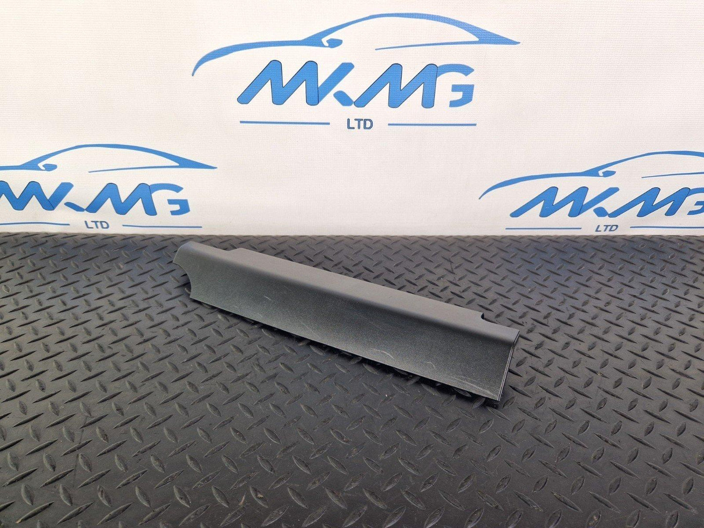 BMW X5 X6 SERIES E70 E71 FRONT LEFT N/S SEAT FINISHER UPPER RAIL TRIM 8345008