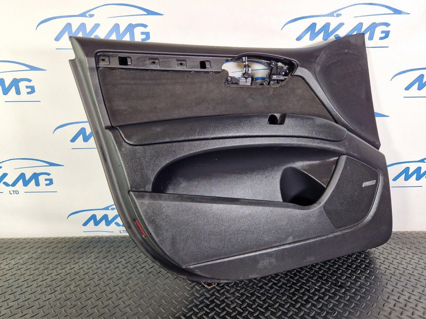10-15 AUDI Q7 4L GENUINE OEM FRONT LEFT PASSENGER SIDE DOOR CARD PANEL 4L1867105