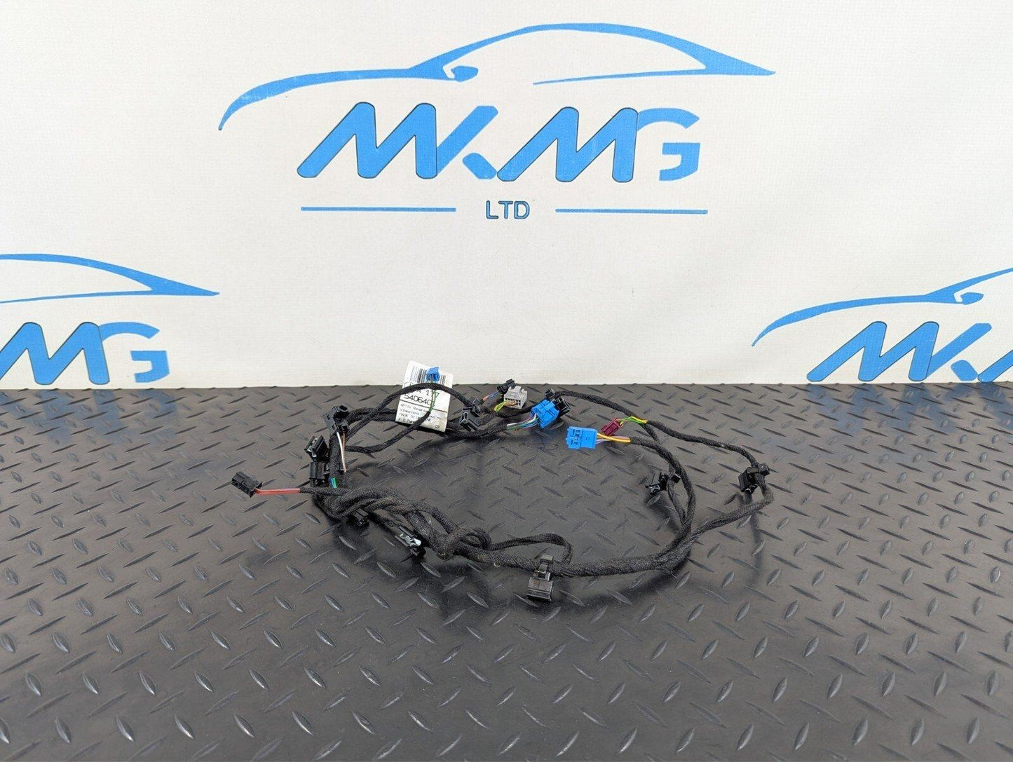 18-ON MERCEDES BENZ A CLASS W177 FRONT RIGHT O/S DOOR WIRING LOOM A1775406401
