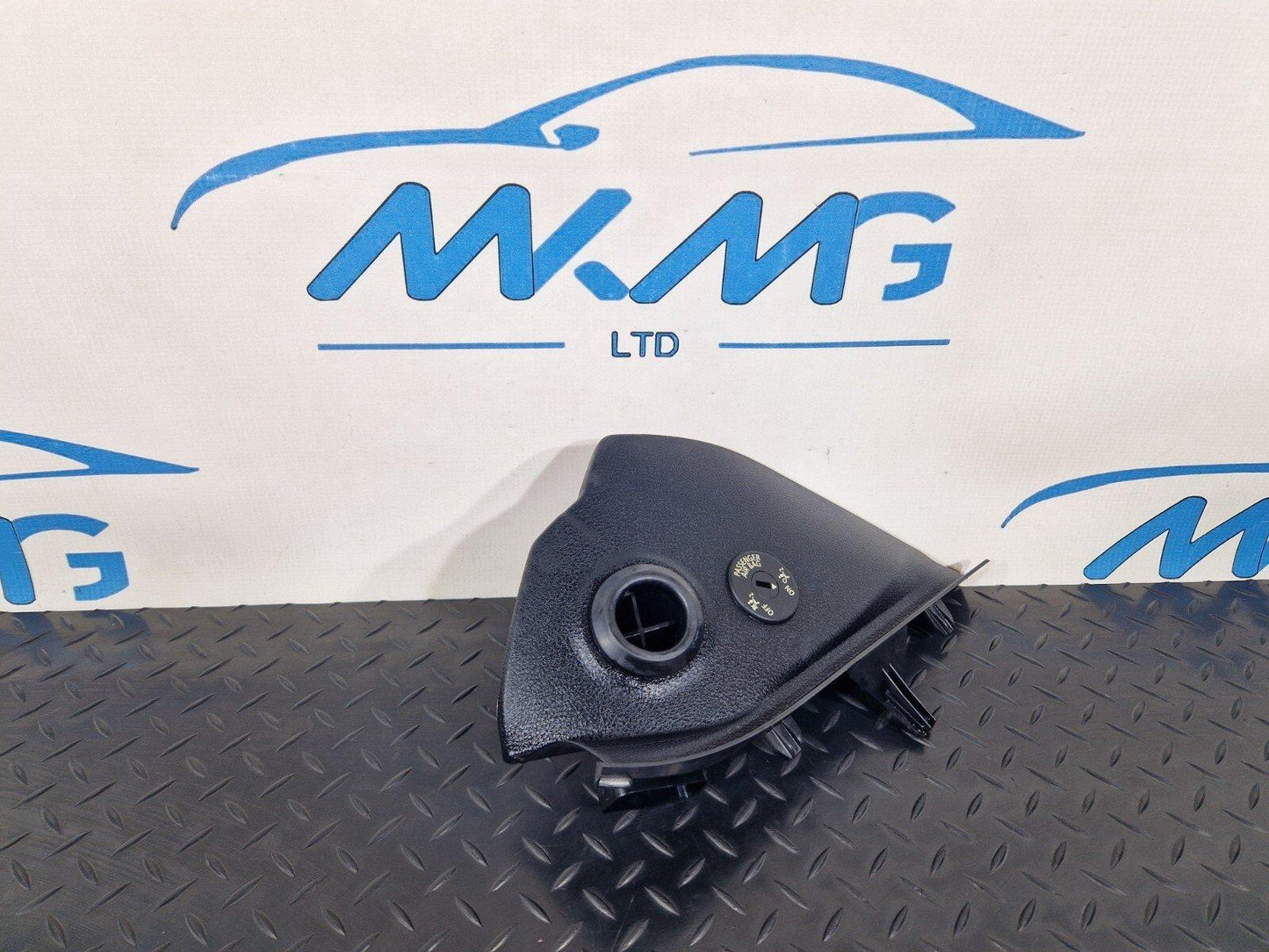 11-18 BMW 6 SERIES F06 GENUINE DASHBOARD END LEFT TRIM COVER 9197495
