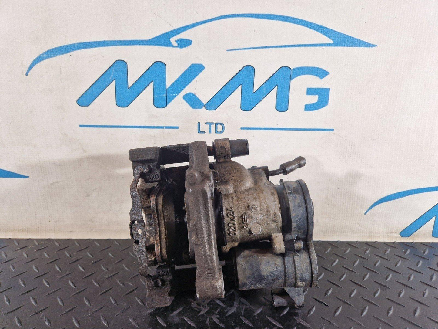 16-22 MERCEDES BENZ X253  PASSENGER SIDE REAR BRAKE CALIPER A2534230998