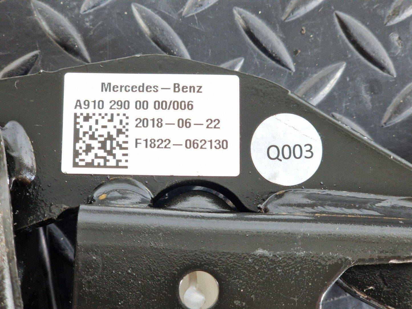18-ON MERCEDES BENZ SPRINTER W907 BRAKE PEDAL ASSEMBLY A9102900000