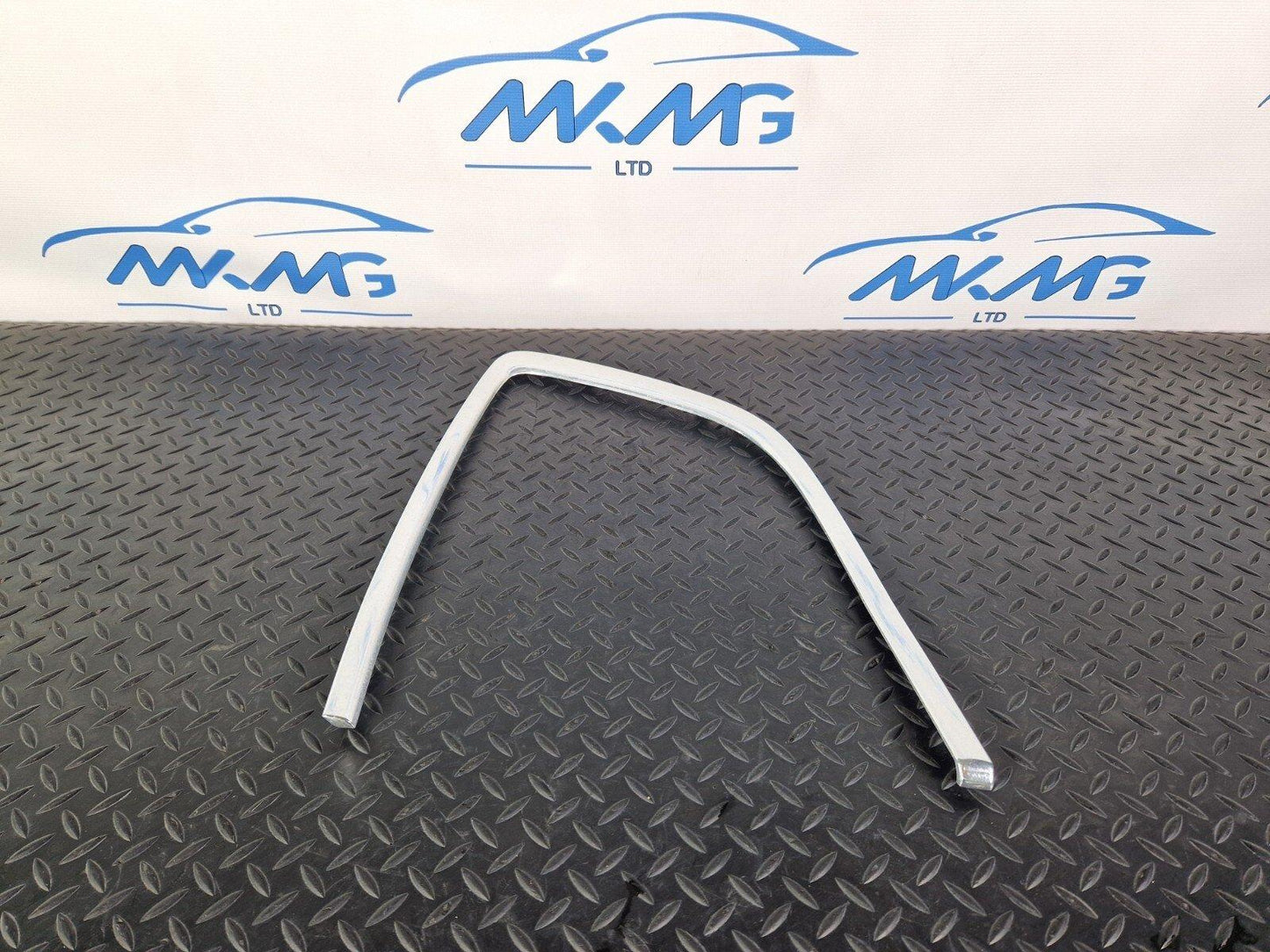 BMW 2 SERIES GRAN TOURER F46 REAR RIGHT O/S FIXED WINDOW CHROME TRIM MOULDING