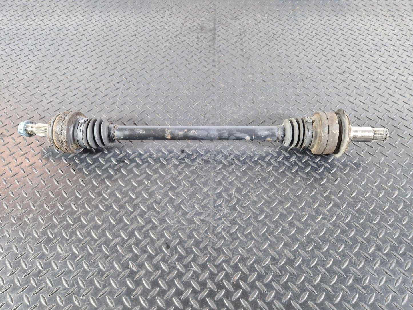 14-21 MERCEDES BENZ W205 GENUINE REAR DRIVESHAFT FITS BOTH SIDES A2203570191