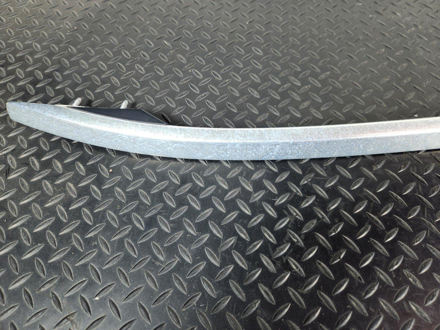 11-19 MERCEDES BENZ ML W166 GENUINE RIGHT O/S CHOME ROOF RACK RAIL A1668900493