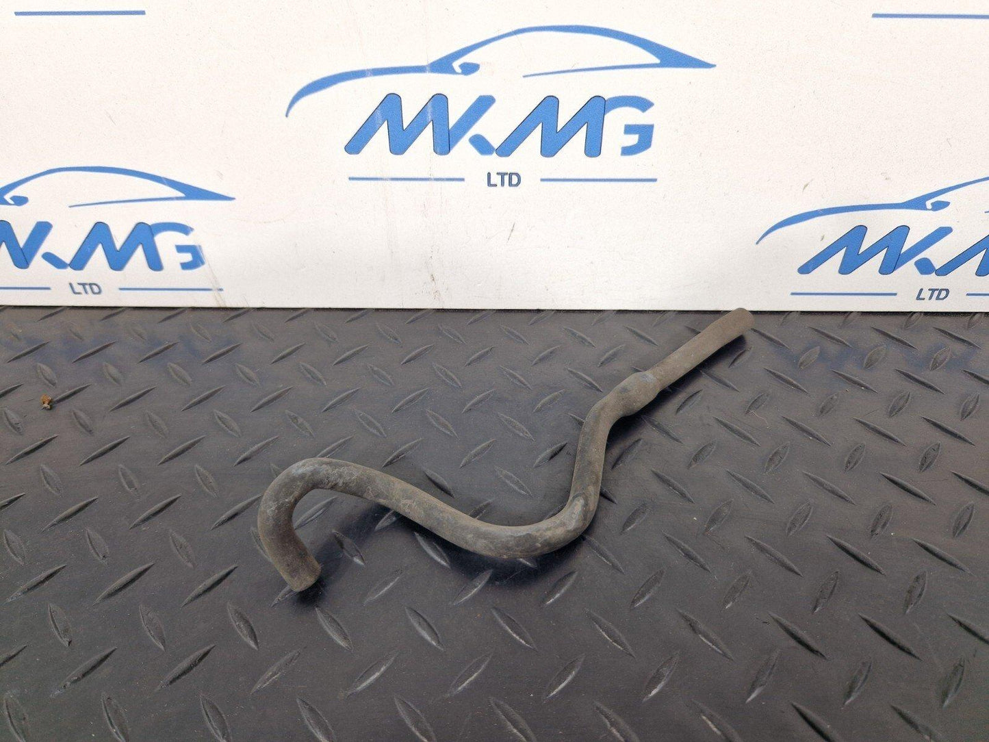 10-18 AUDI A7 4G S-LINE FRONT RIGHT HEADLIGHT VENT HOSE 4G8941718B
