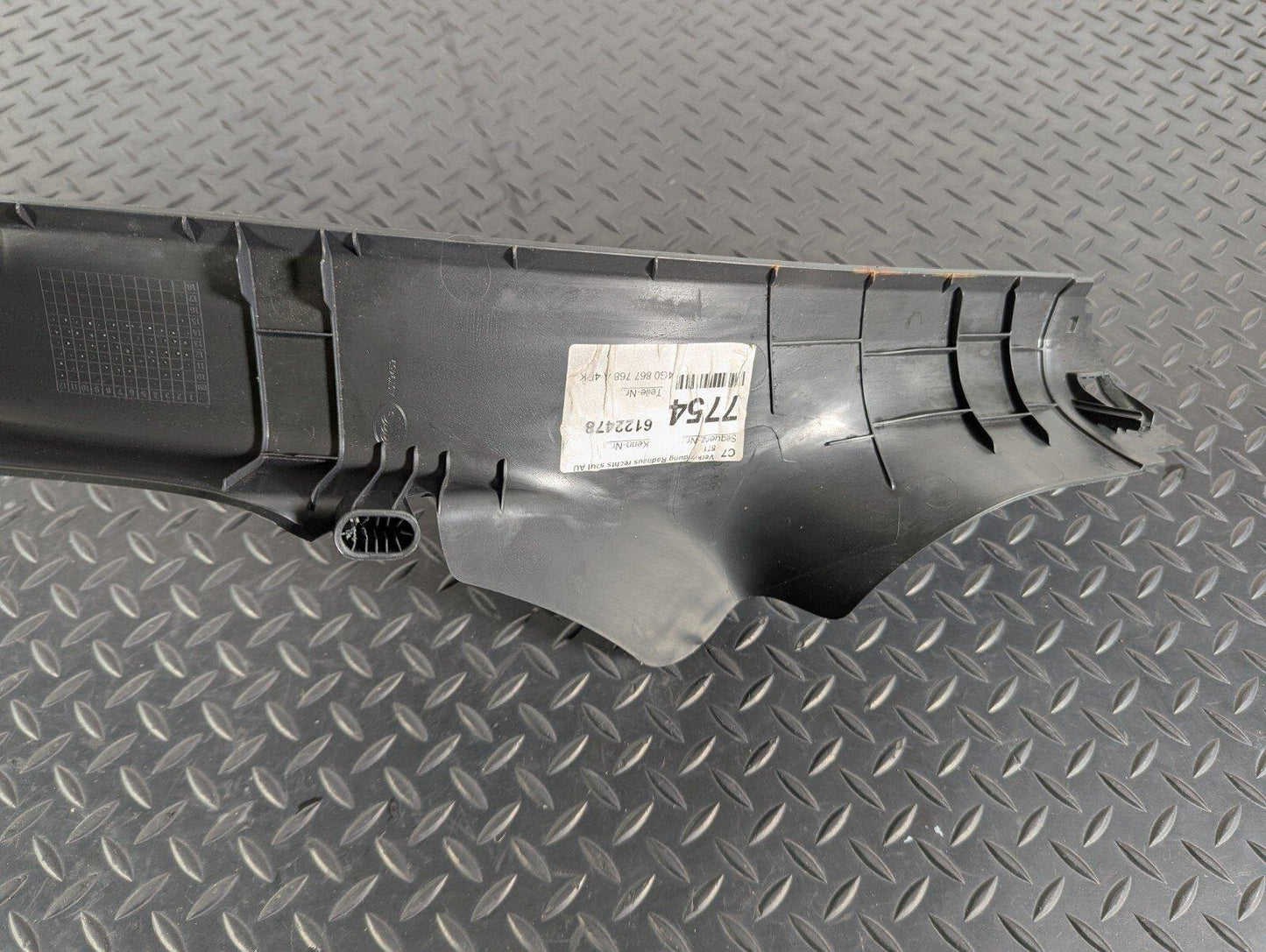 12-18 AUDI A6 C7 GENUINE RIGHT DRIVER SIDE C PILLAR INNER TRIM 4G0867768A