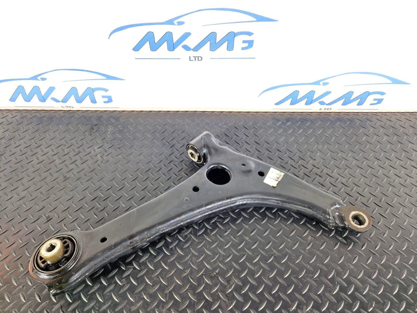 18-ON MERCEDES SPRINTER W907 W910 FRONT LOWER SUSPENSION ARM LH PASSENGER SIDE