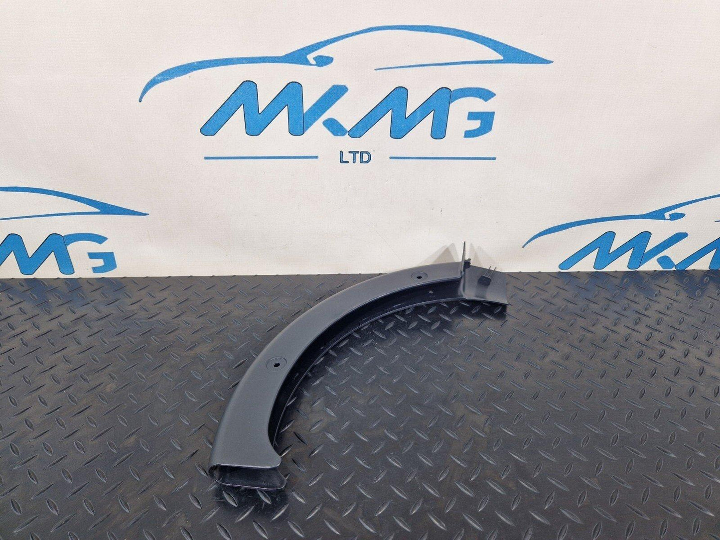 16-19 AUDI A4 B9 GENUINE REAR LEFT BOOT LID HINGE COVER 8W5971821