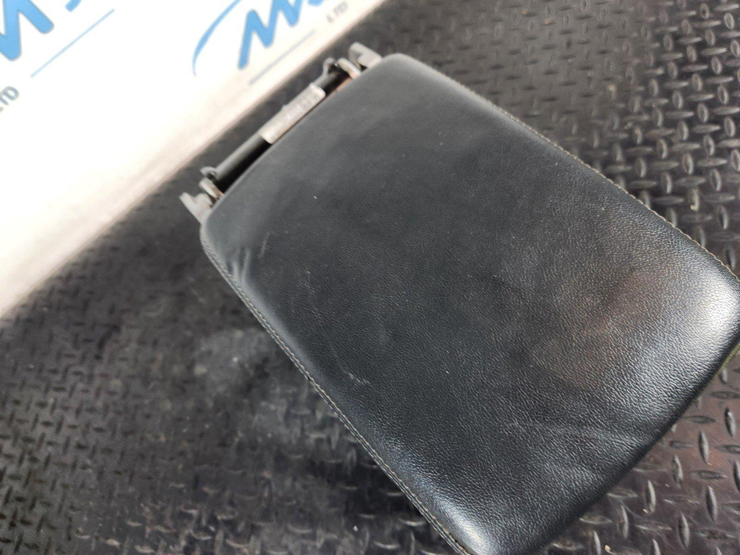 AUDI A5 F5 GENUINE CENTRE CONSOLE ARM REST 8W0864283A
