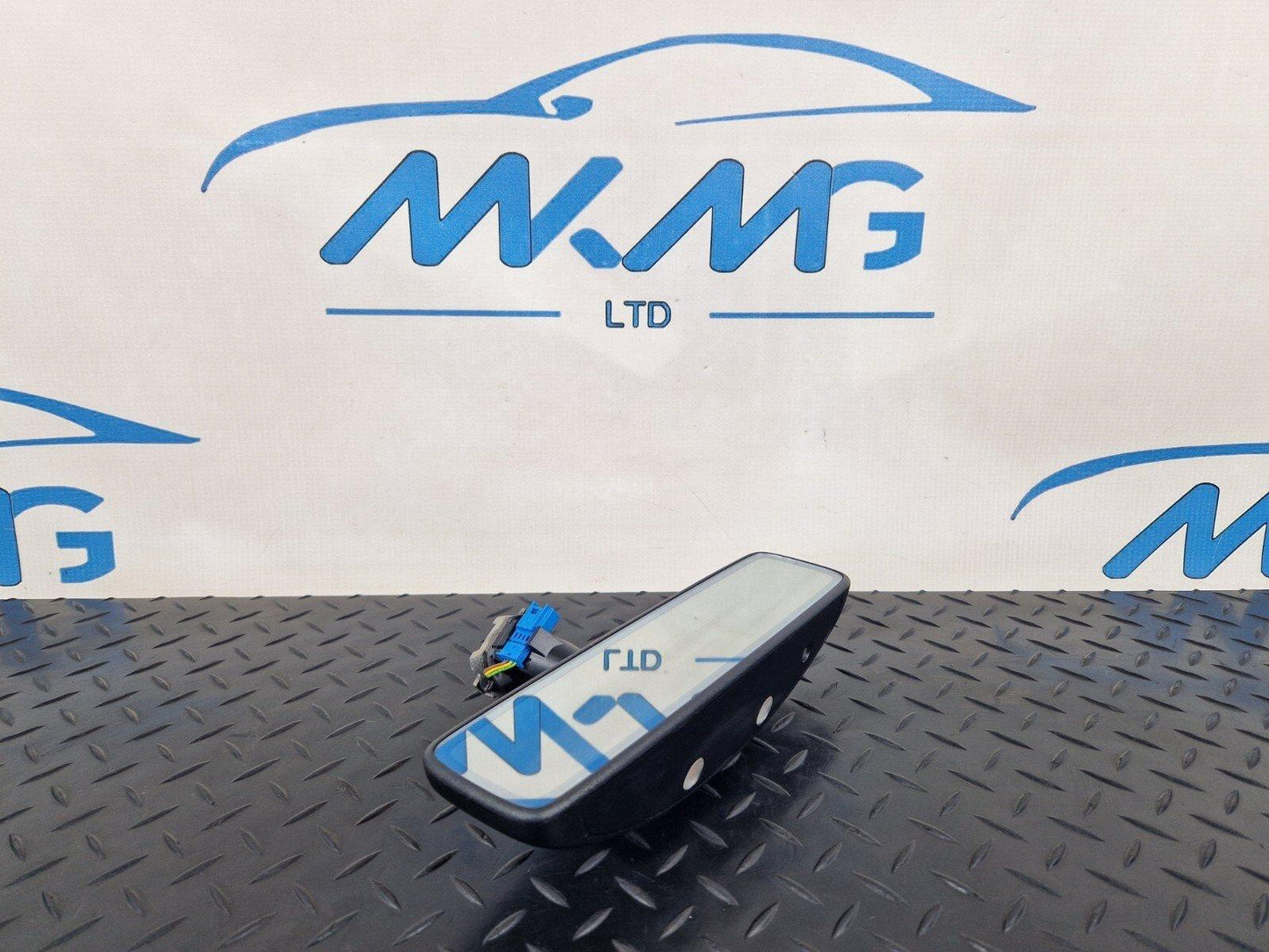 19-ON MERCEDES BENZ B CLASS W247 REAR VIEW MIRROR  A2478103400