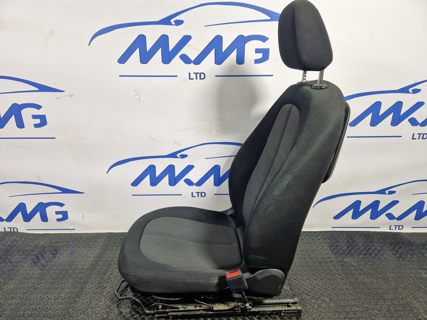 BMW F45 F48 Front Right O/S Driver Side Cloth Fabric Seat