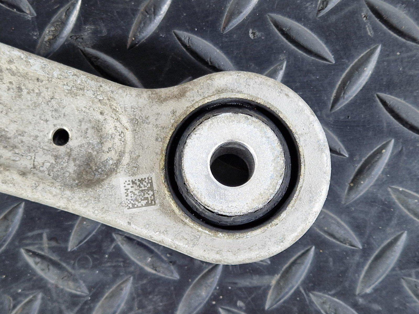 14-21 MERCEDES BENZ C220d W205 LEFT & RIGHT CONTROL ARM A20407FI7