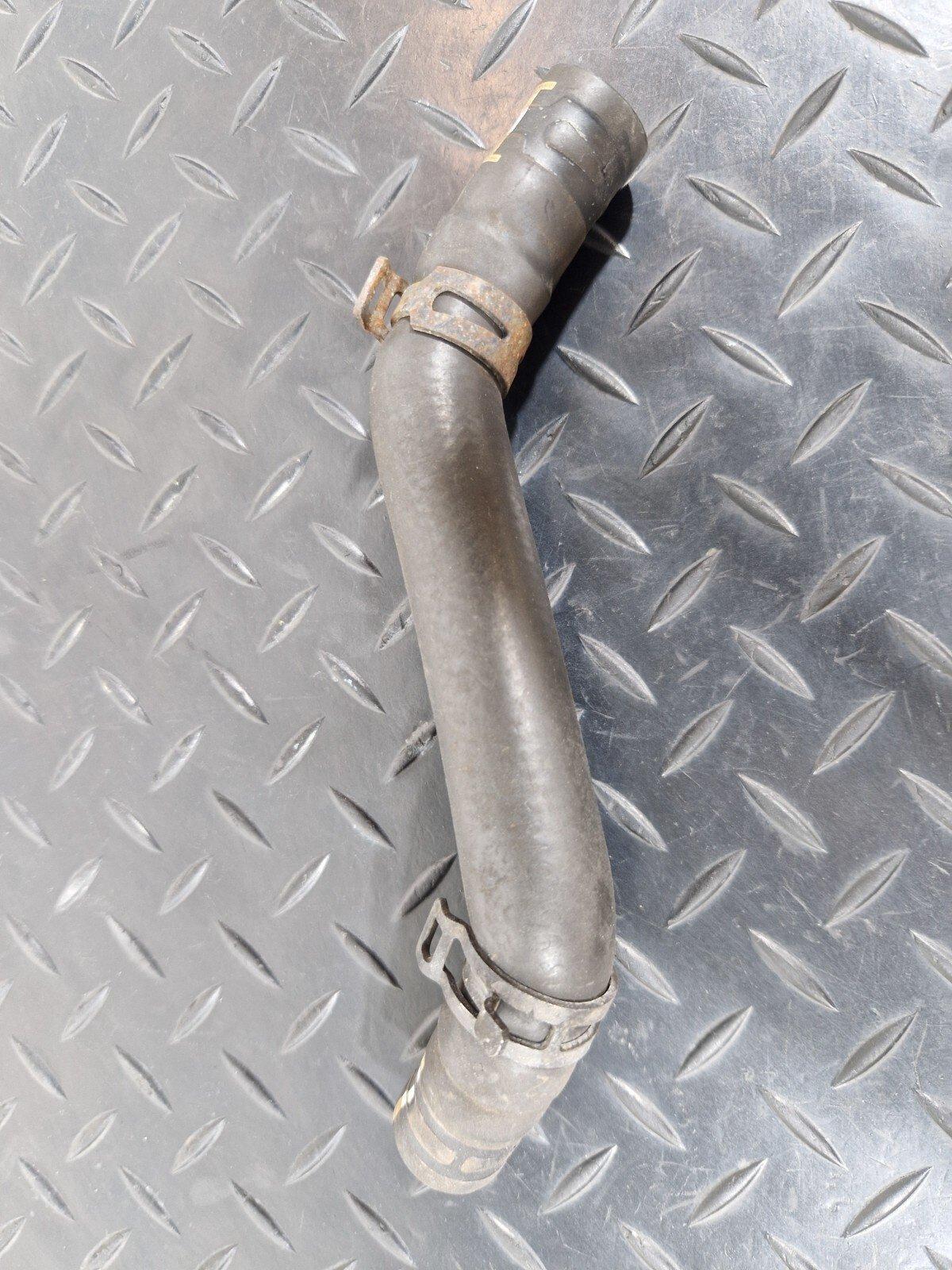 16-19 AUDI A4 AVANT B9 S-LINE OEM ENGINE COOLANT HOSE 8W2121052