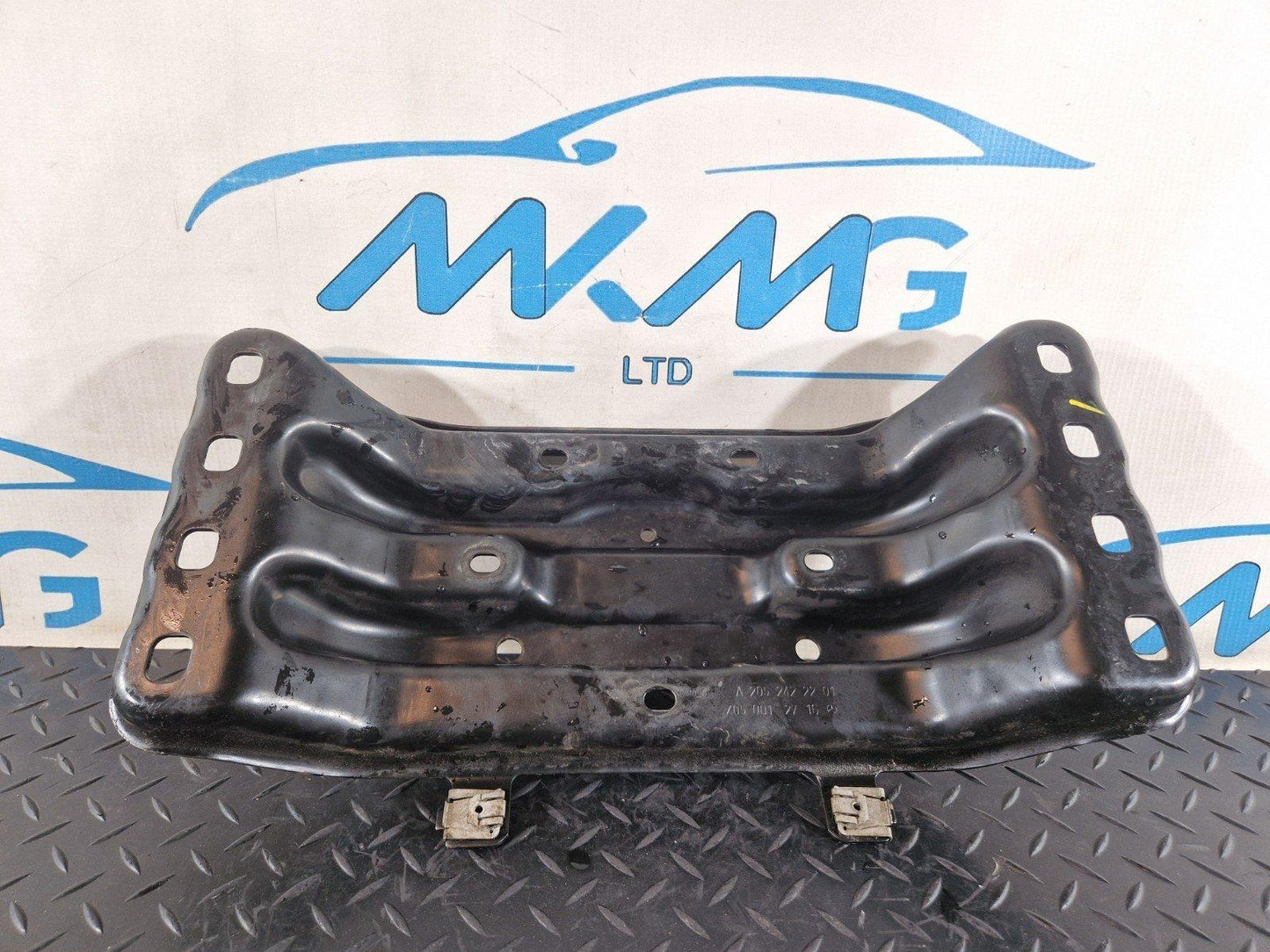 16-22 MERCEDES BENZ X253 GEARBOX MOUNT SPPORT BRACKET A2052422201