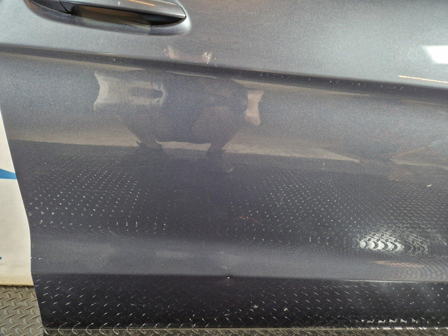 11-19 MERCEDES BENZ ML W166 FRONT RIGHT O/S COMPLETE DOOR IN TENORITE GREY 755