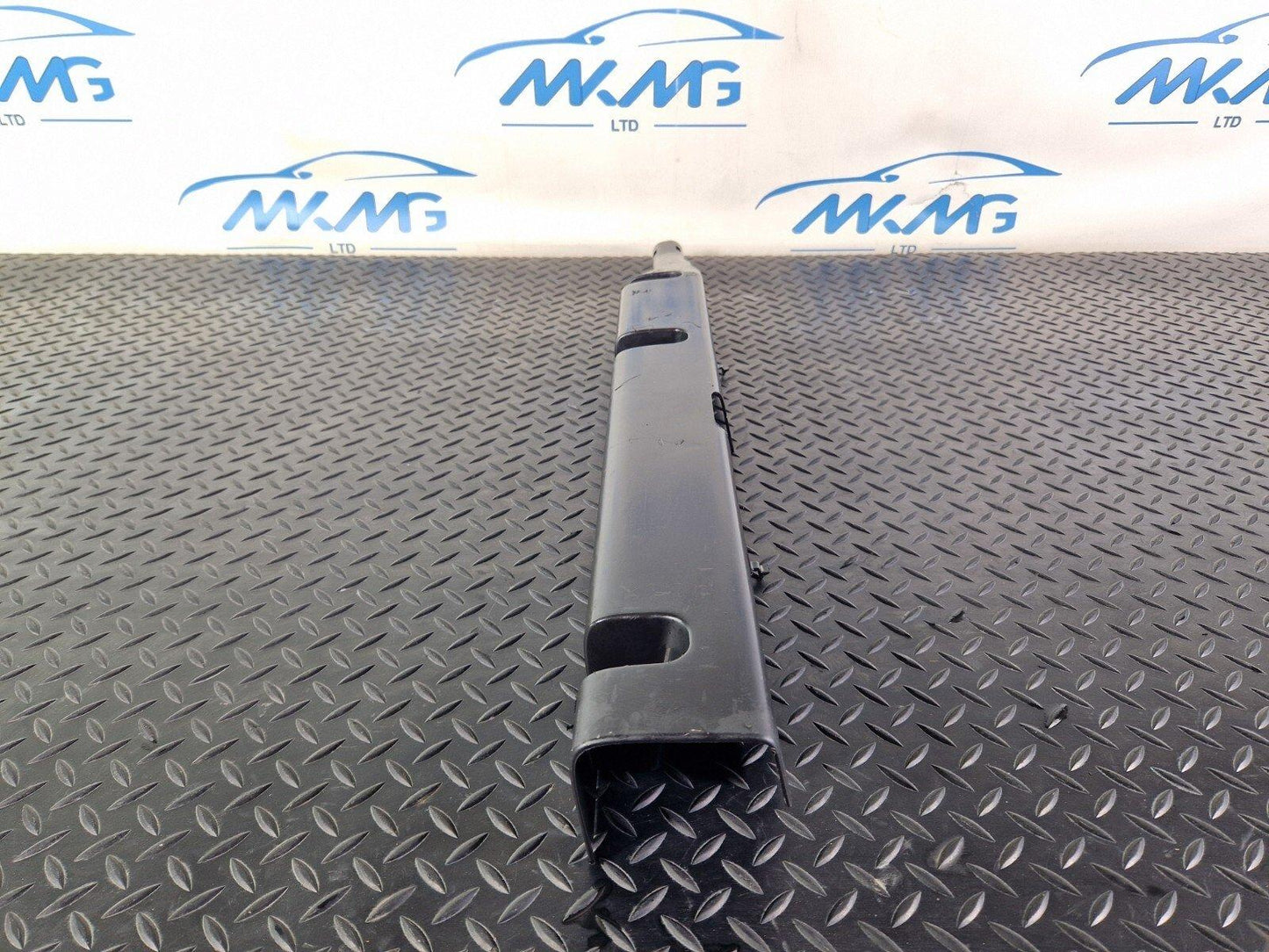 18ON MERCEDES BENZ SPRINTER W907 W910 SLIDING DOOR WIRING LOOM COVER A9068210789