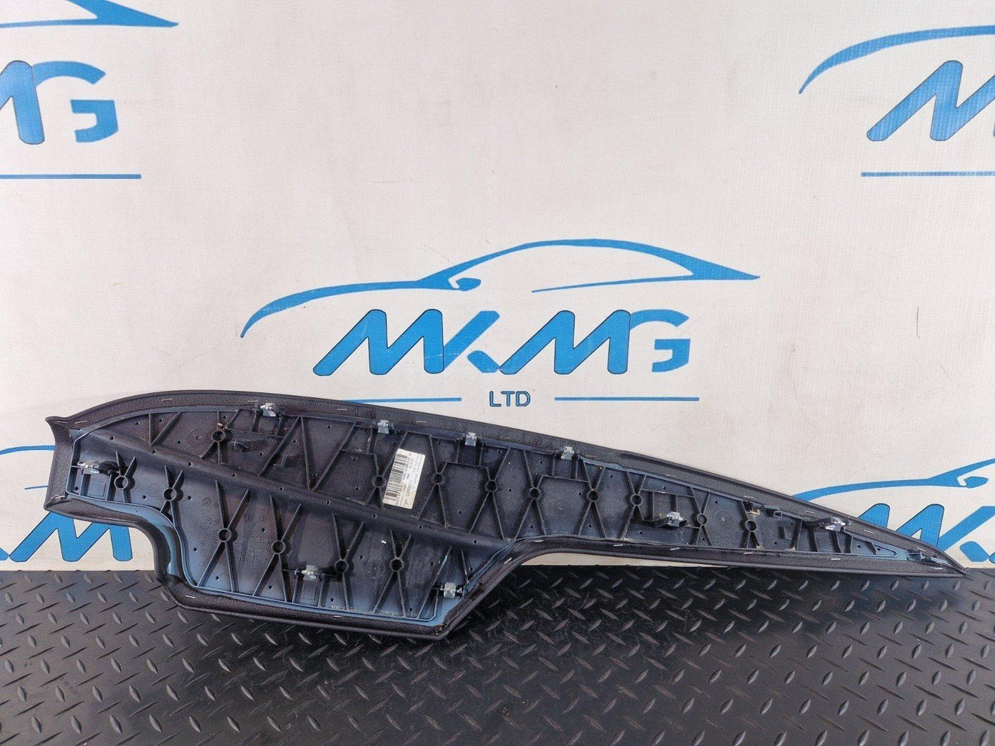 11-18 BMW 6 SERIES F13 CENTER CONSOLE RIGHT SIDE O/S TRIM PANEL 9228822 9197157