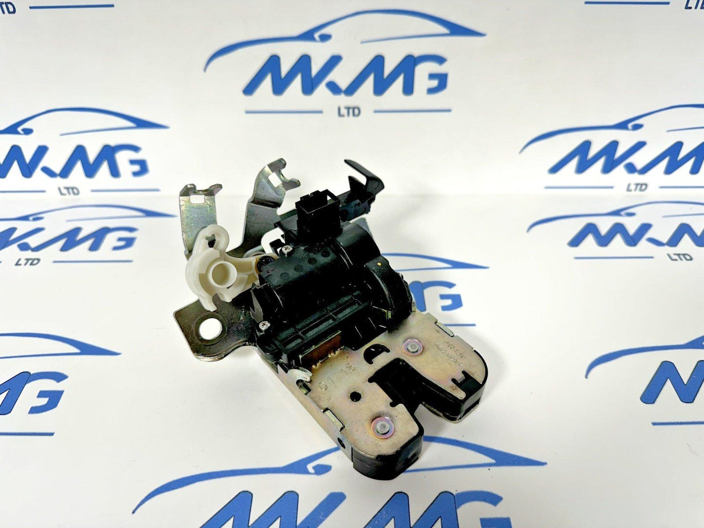 16-19 AUDI A4 B9 S-LINE SALOON GENUINE TAILGATE LOCK MECHANISM OEM 3G0827503A