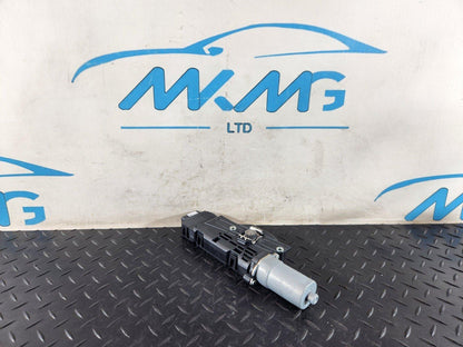 19-ON MERCEDES BENZ B CLASS W247 GENUINE SUNROOF MOTOR A2479062303 A2479011902