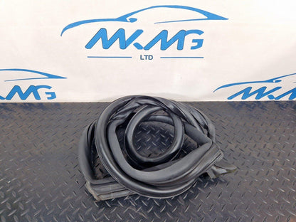 16-23 AUDI A5 F5 SPORTBACK S-LINE REAR RIGHT SIDE RUBBER DOOR SEAL 8W8833708