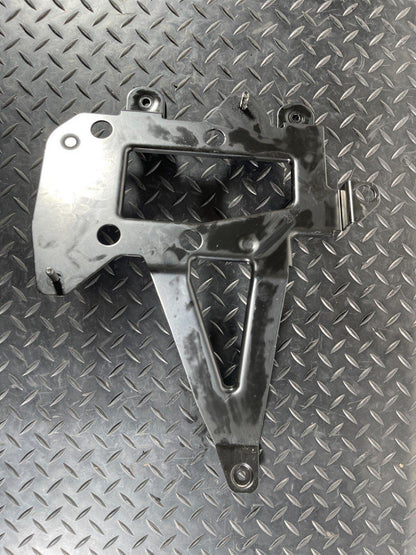 17-20 VW GOLF MK7.5 HIGH VOLTAGE HEATER CORE BRACKET 5QE819134A